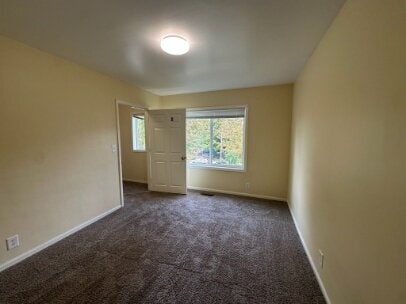 Building Photo - "Charming 5-Bed Home on Grand Ave: Spacious Living with 2.5 Baths in Heart of St. Paul!"