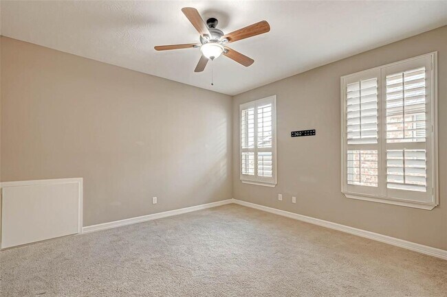 Building Photo - 27827 Hunters Rock Ln