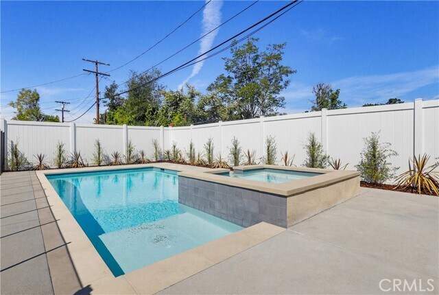 Building Photo - 12509 Emelita St