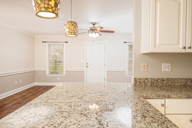 Building Photo - 85 Plantation Oaks Dr