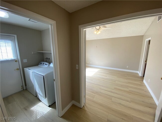 Building Photo - 376 Legacy Dr