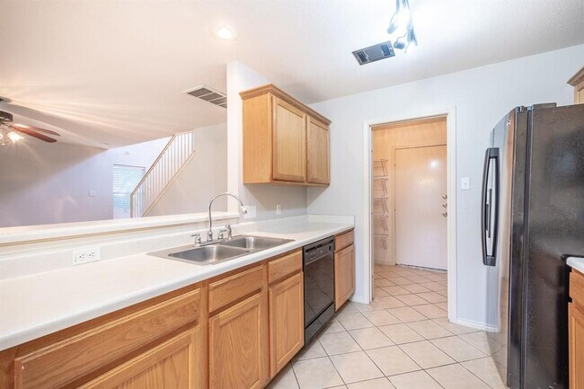 Building Photo - 15509 Miss Adrienne's Path