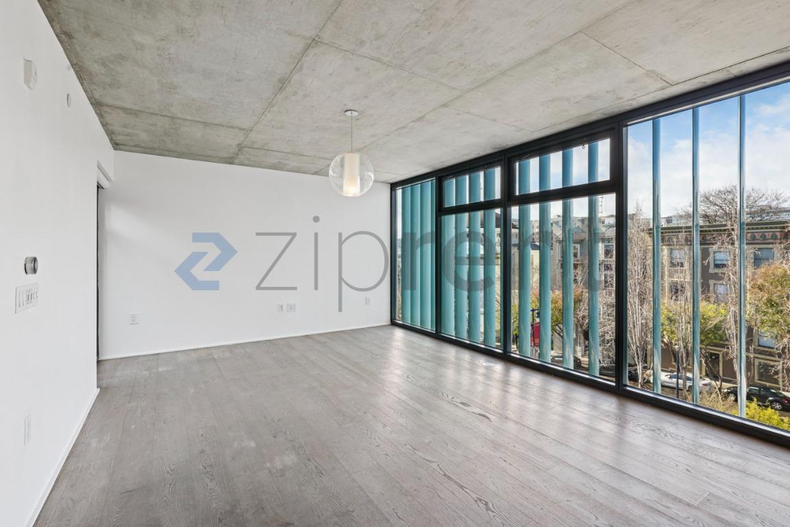 Building Photo - 8 Octavia St