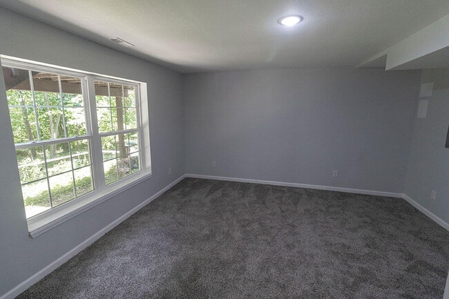 Building Photo - 5316 Godas Cir