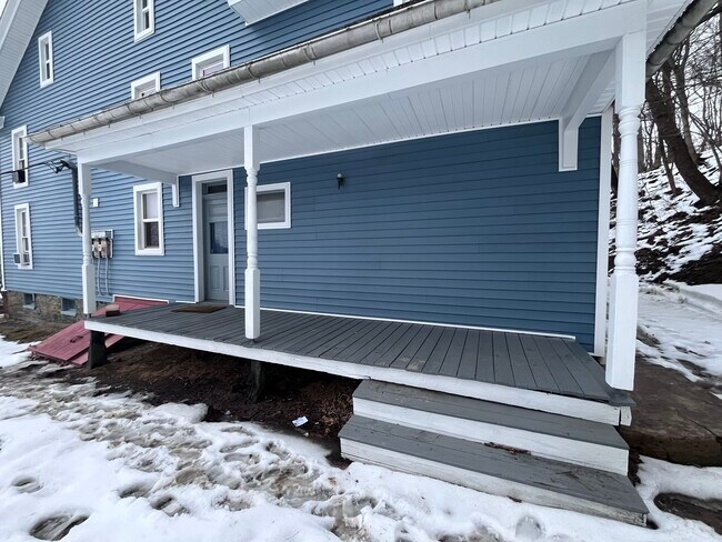 Building Photo - Herndon Apartments