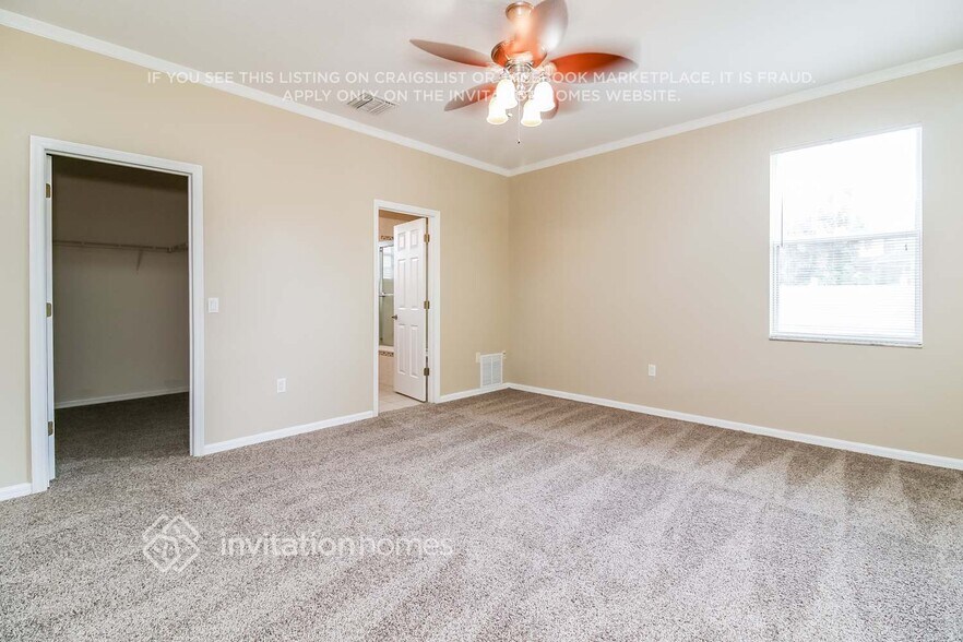 Building Photo - 15450 Osprey Glen Dr