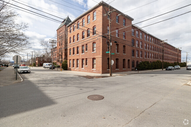 470 Silver St Manchester - 470 Silver St