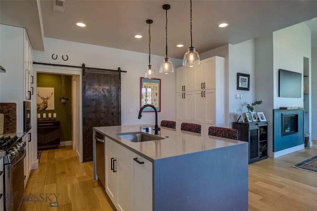 Building Photo - 1415 Windrow Dr
