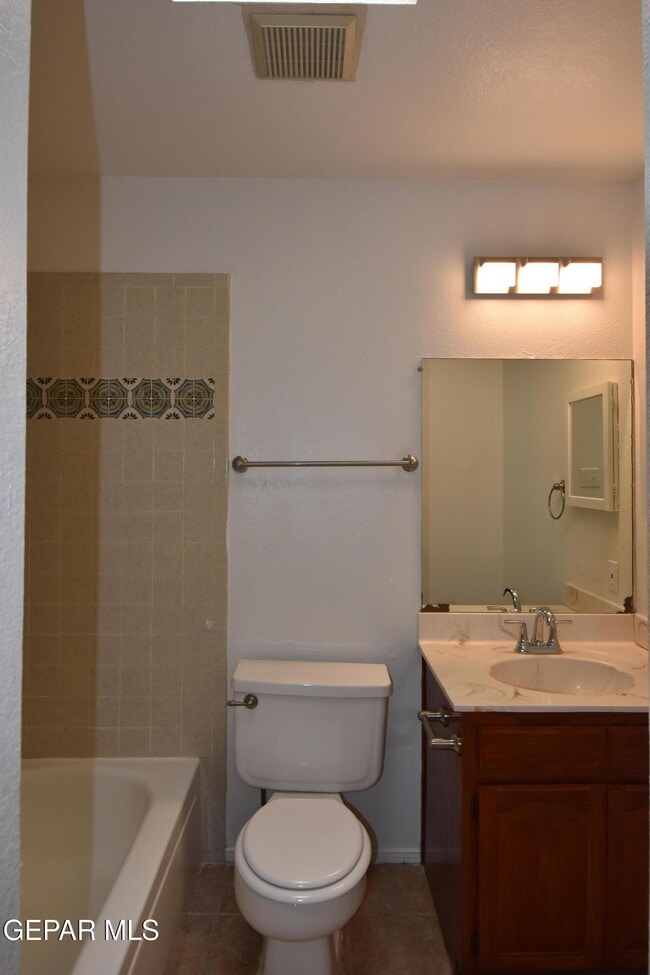 Building Photo - 11724 Lorri Dr