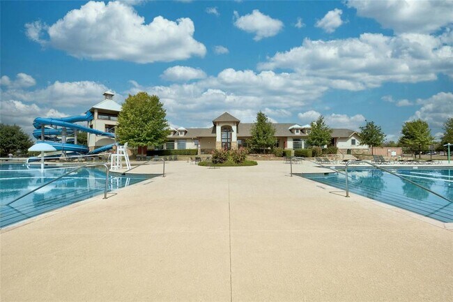 Building Photo - 14525 Kira Ln