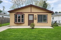 Building Photo - 20812 Woodward St