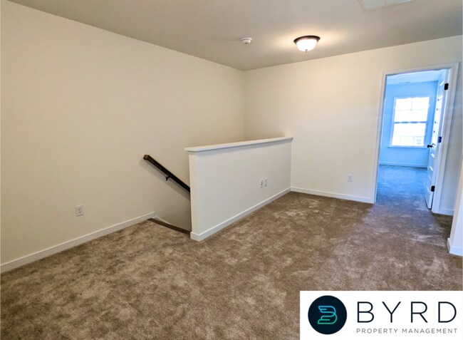 Building Photo - 18629 Palisades Rdg