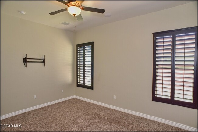 Building Photo - 14664 Sunny Land Ave