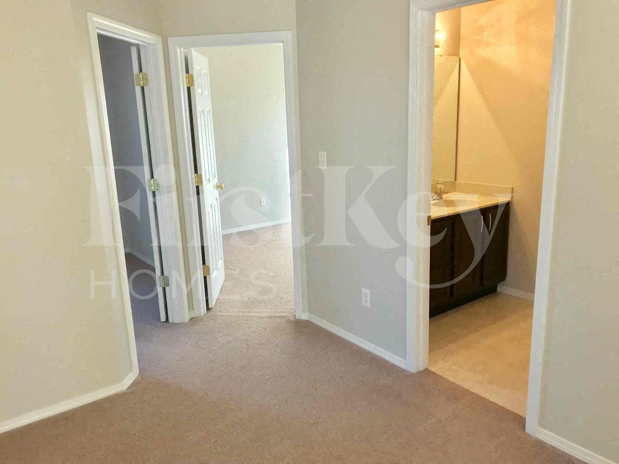 Building Photo - 2005 Briarridge Dr