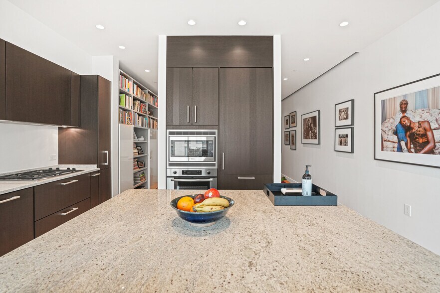 Building Photo - 1177 22nd St NW