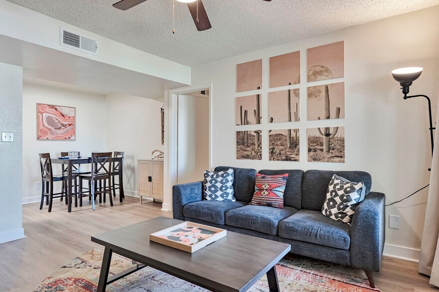 Building Photo - Riviera Park