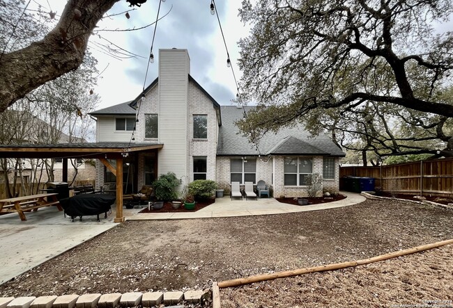 Building Photo - 4126 Buffalo Bayou Rd