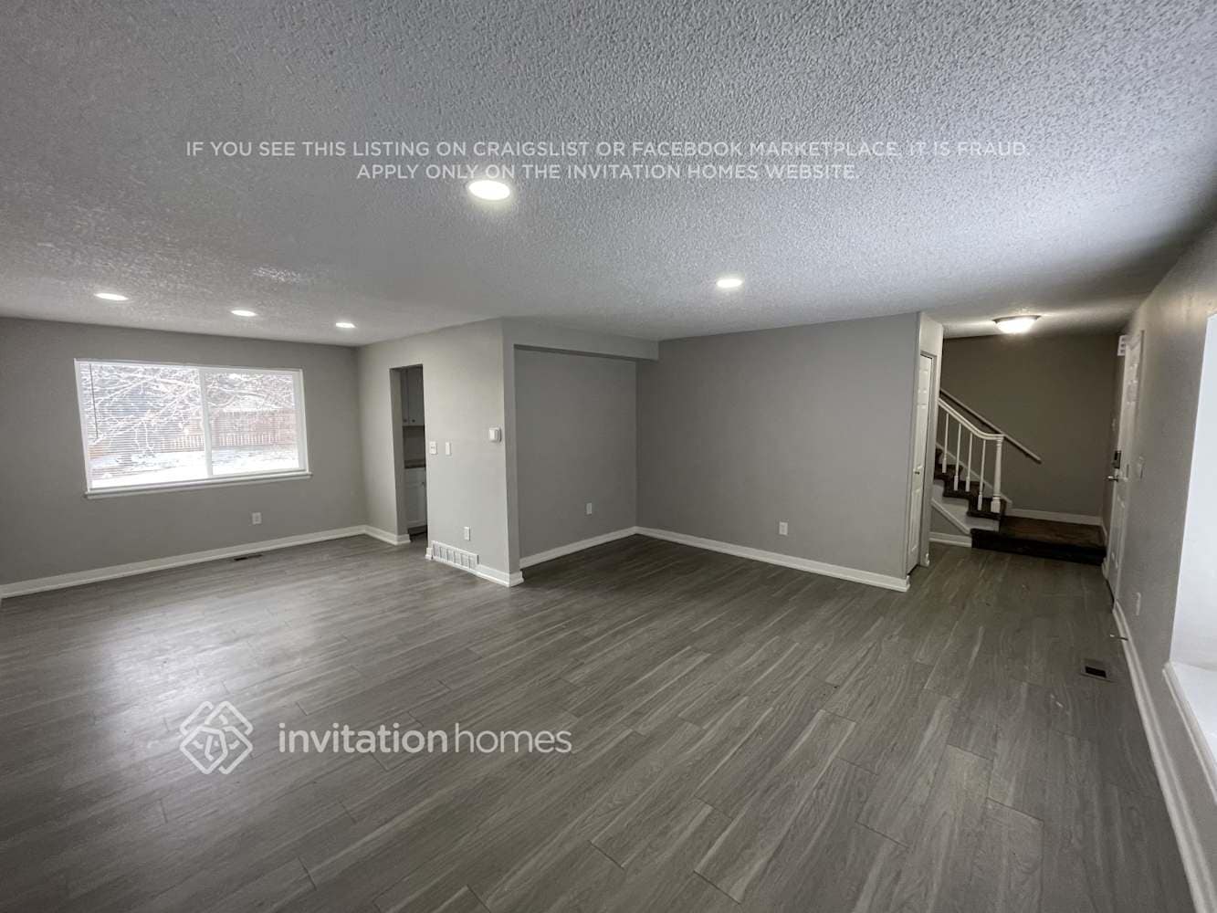 Building Photo - 18623 E Lehigh Ave