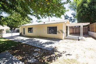 Building Photo - 23418 1/2 8th Street
