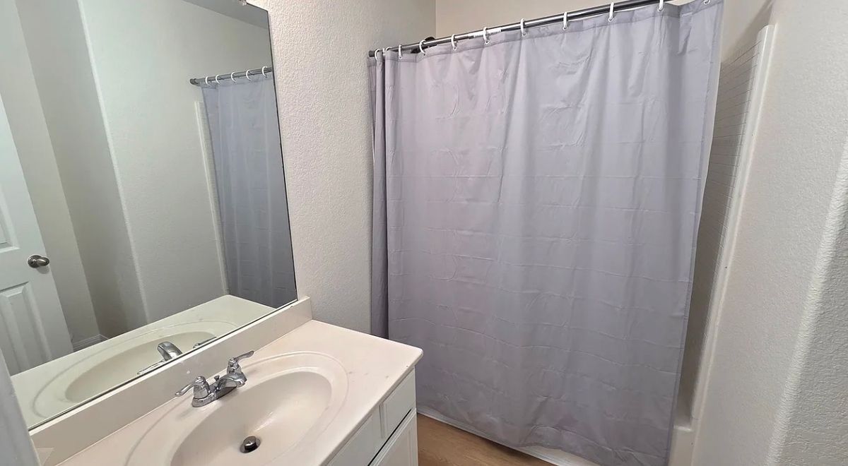 Building Photo - 1241 Kachina Ln