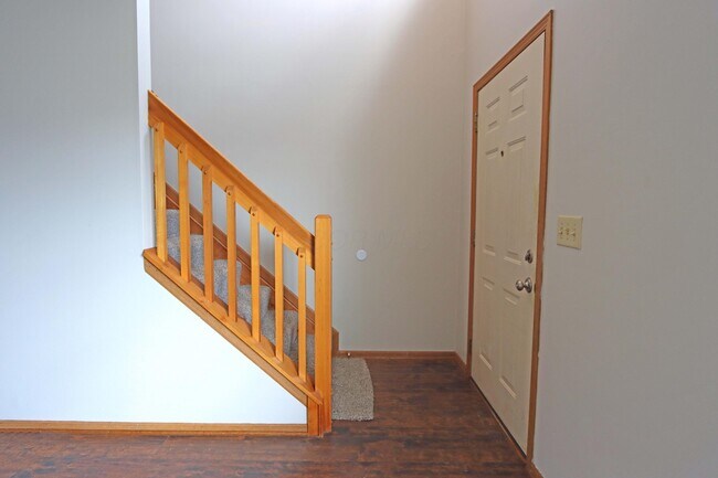 Building Photo - 1417 Wild Oats Dr