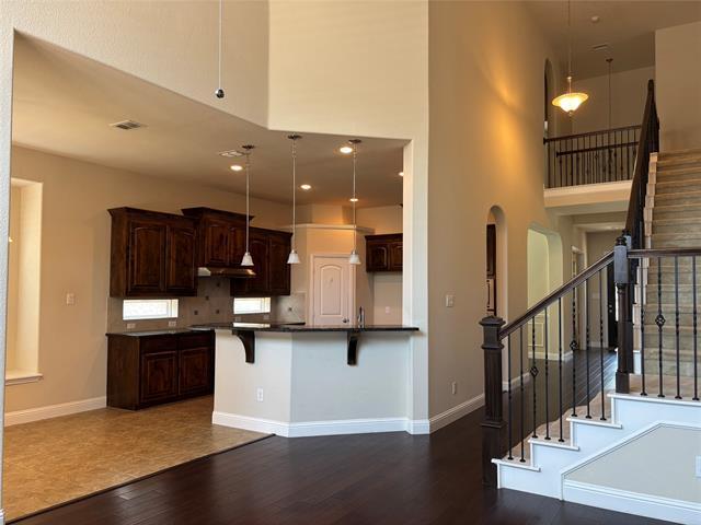 Building Photo - 6117 Mickelson Way