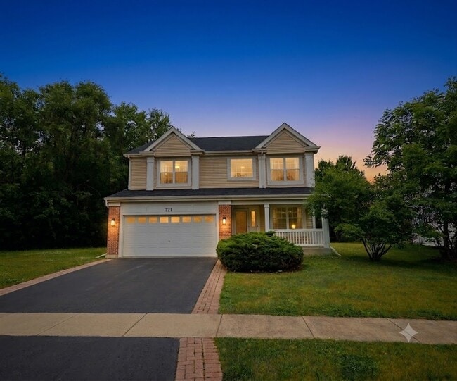 Building Photo - 771 S Sienna Dr