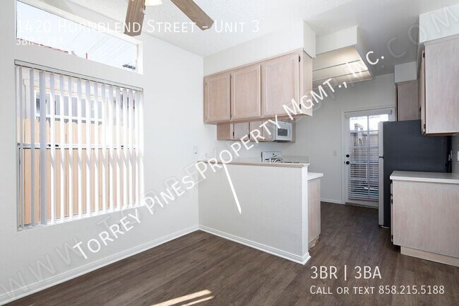 Building Photo - 1420 Hornblend St