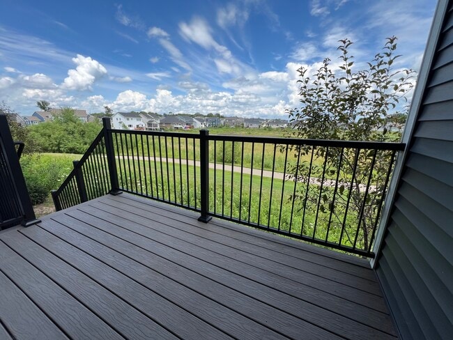Building Photo - 5521 Prairie Place Dr