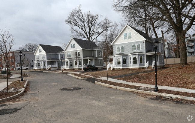 Building Photo - Nelton Court