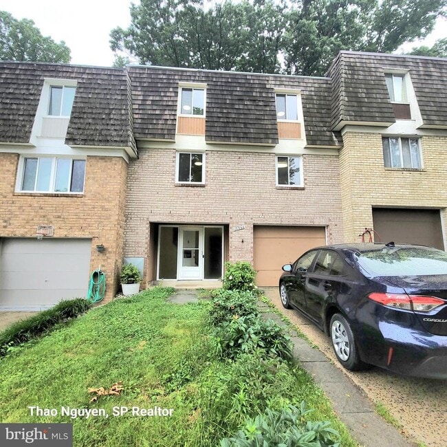 Primary Photo - 10534 Cambridge Ct