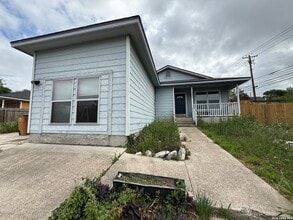 Building Photo - 4601 Bundyhill Dr