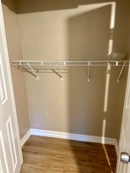 Building Photo - 48071 Laura Rogers Rd