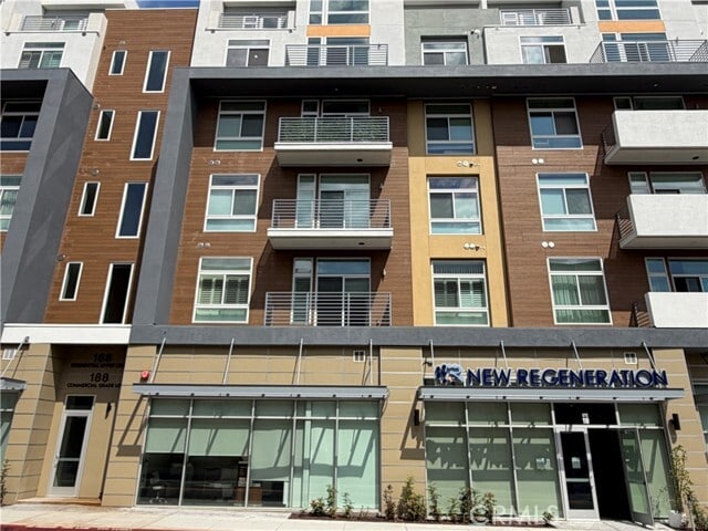 Building Photo - 168 S Monterey St