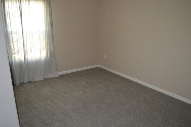 Building Photo - 8876 Ariston Ln