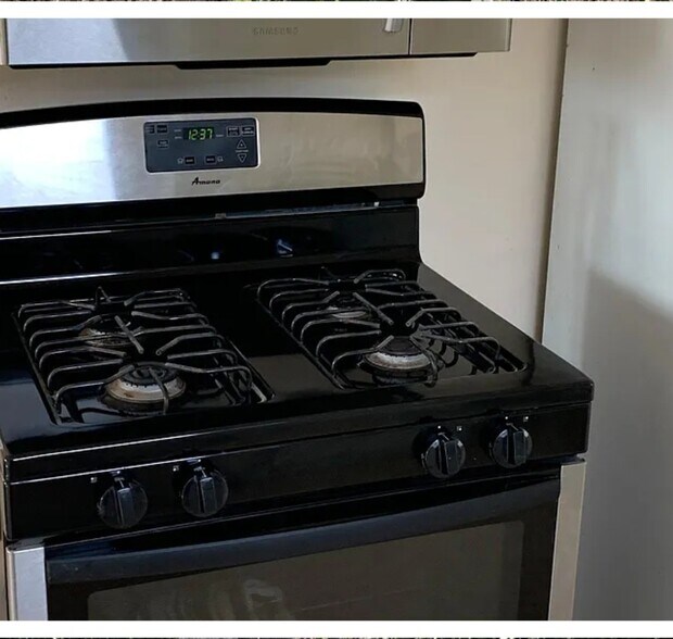 Building Photo - 4315 Essex St