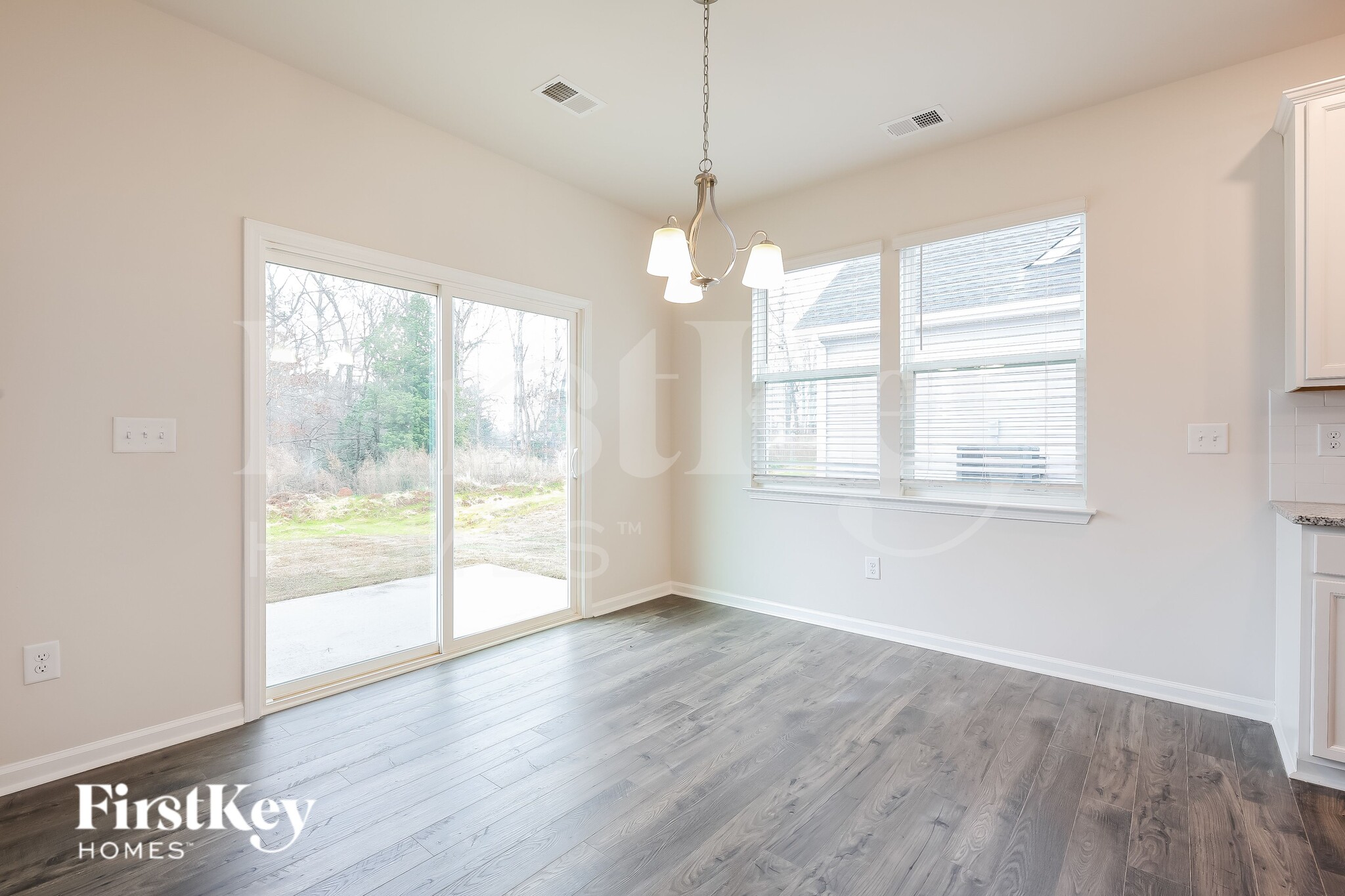 Building Photo - 116 Wild Lily Dr