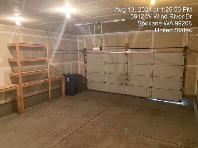 Building Photo - 5912 W Wind River Dr