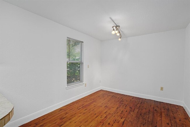 Building Photo - 403 Blackson Ave