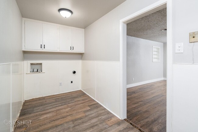 Building Photo - 3749 N 10th St