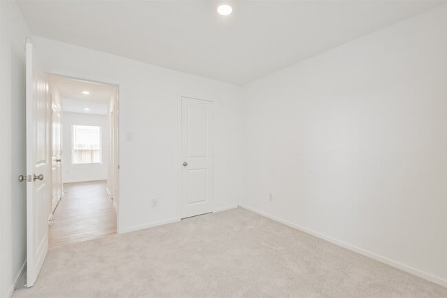 Building Photo - 18562 Cepagatti Dr