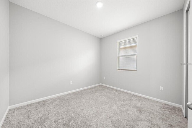 Building Photo - 3003 Fin Rd