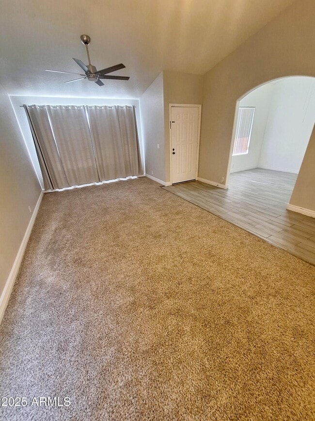 Building Photo - 8512 W Tuckey Ln