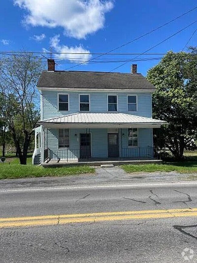 Building Photo - Two Story SINGLE Family Home