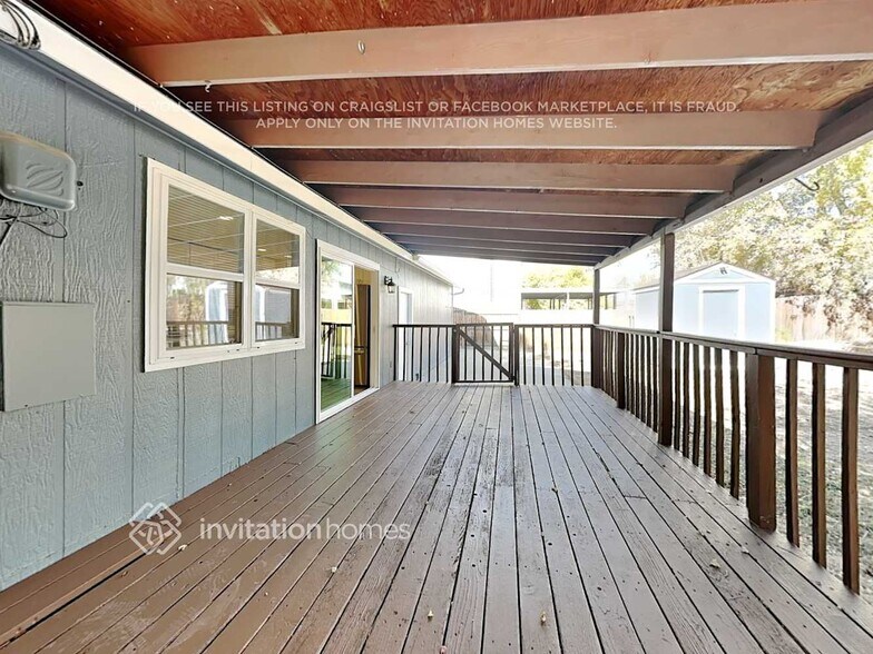 Building Photo - 4464 S Cole Ct