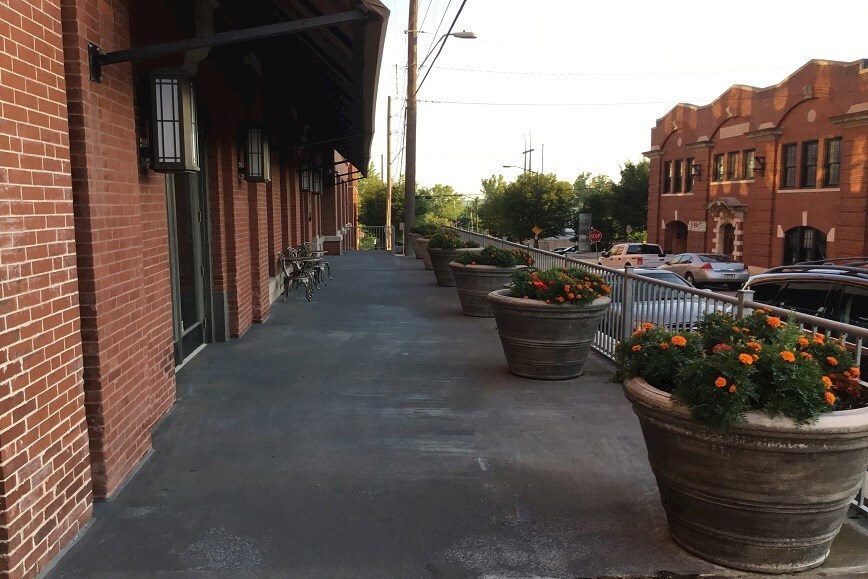 Building Patio - 200 Main St