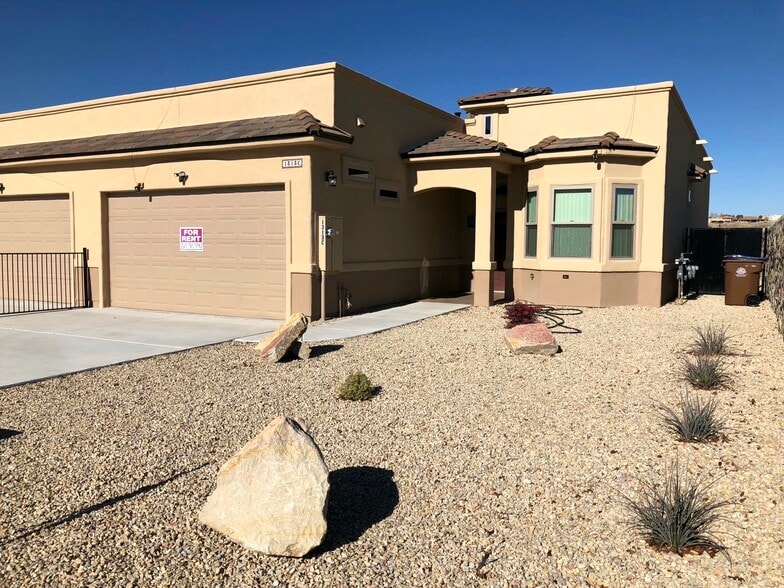 Building Photo - 1313 Mission Nuevo Dr