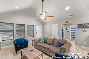 Building Photo - 2319 Westview Dr