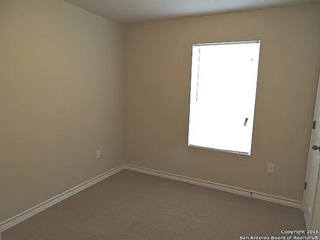 Building Photo - 7231 Golf Way