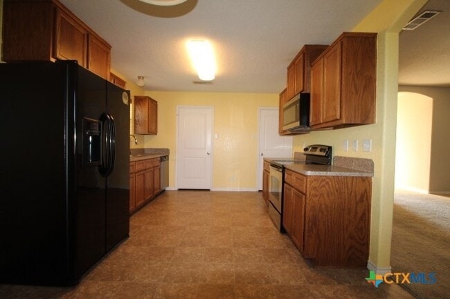 Building Photo - 3003 Tarrant County Dr